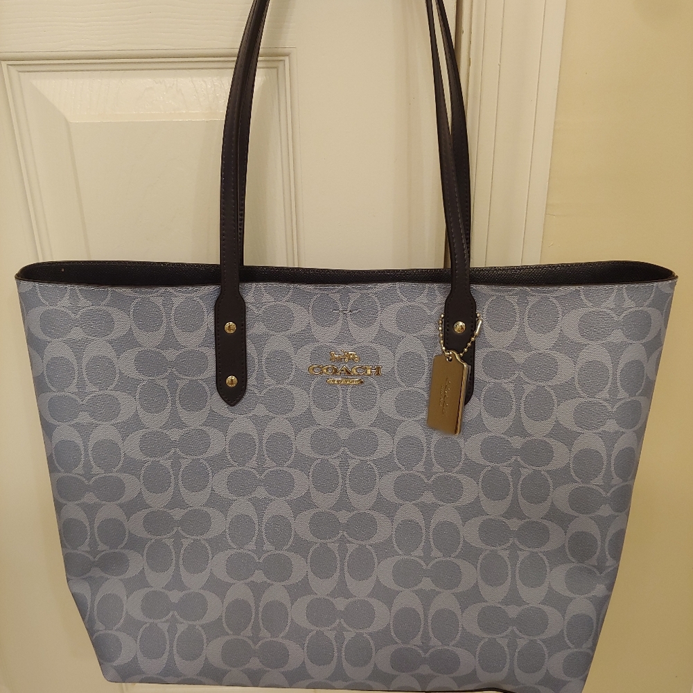 Coach Town Tote Signature Canvas Denim Midnight - Picture 2 of 7